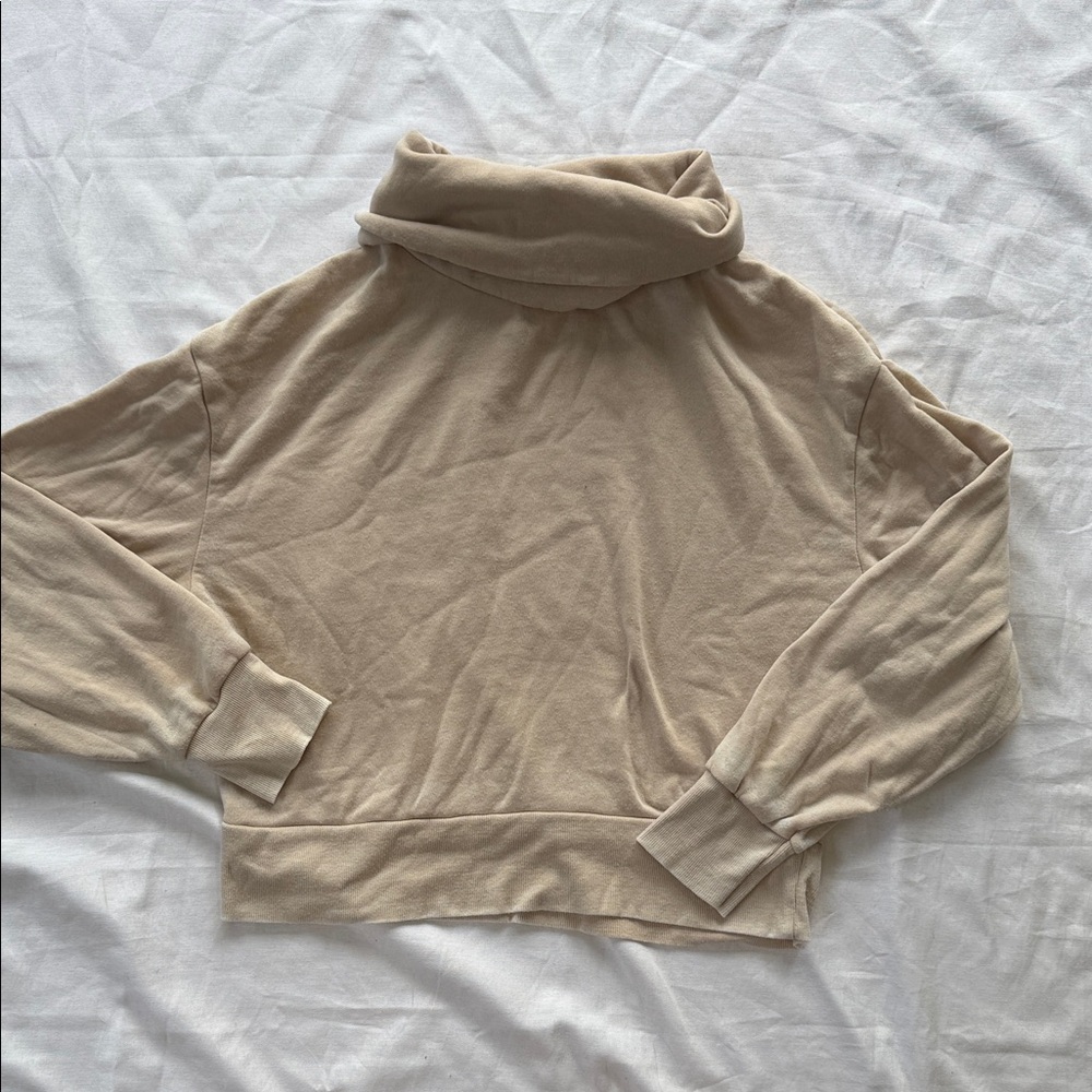Ocean Drive Cozy Cream Turtleneck Sweater
